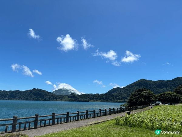 日本的打卡熱點，海天一色、綠草如茵，一定要影多啲靚相呀！