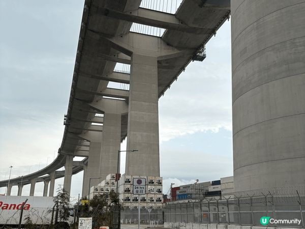 環境很好，最重要配合ALBION的產品，倍添快樂。