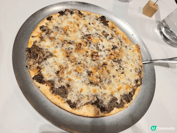 黑松露野菌醬薄餅