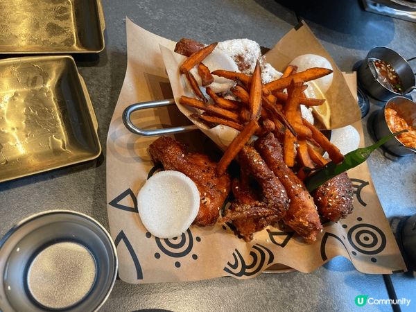 Yadllie Plate位於荃灣西站海之戀商場3樓嘅西式韓...