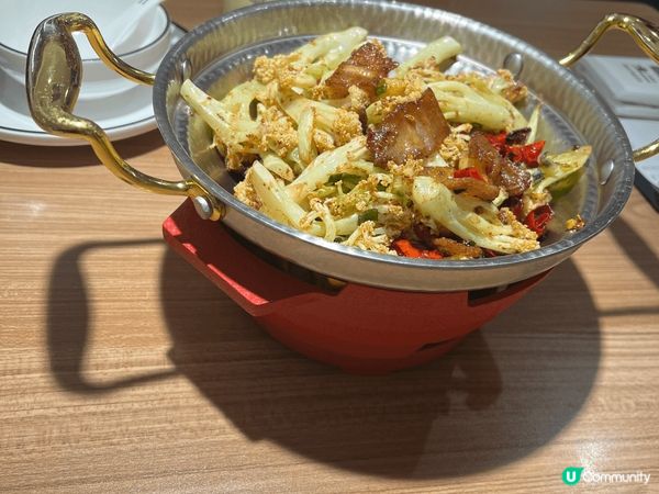 太二酸菜魚，味道正，份量大，一份可以兩到三人一齊食。大滿足。...