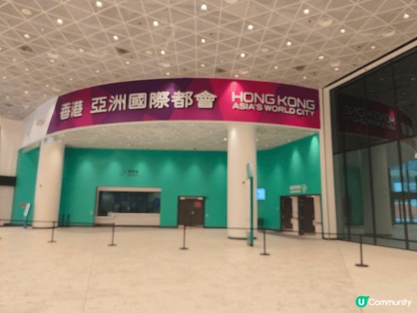 啟德體藝館容納1萬人，近八成的座位可以伸縮或移動，以配合不同...