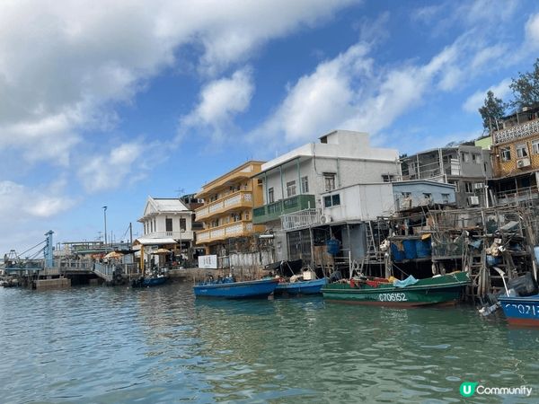 大澳有一條虎山郊遊徑，都適合一家老小，雖然不難行，但有很多梯...