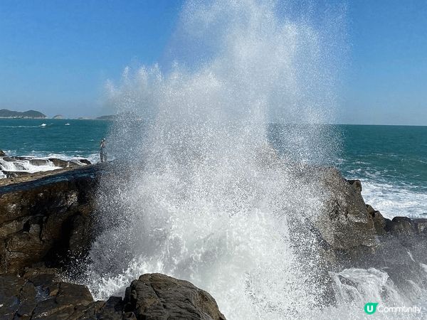 西貢區最南端的島嶼東龍島，島上面有多個著名景點，而我覺得值得...