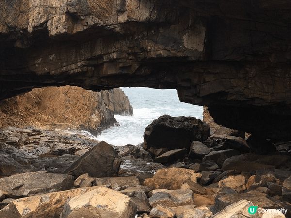 鶴咀是香港其中一個海岸保護區，擁有豐富的海洋生態，也保存著一...