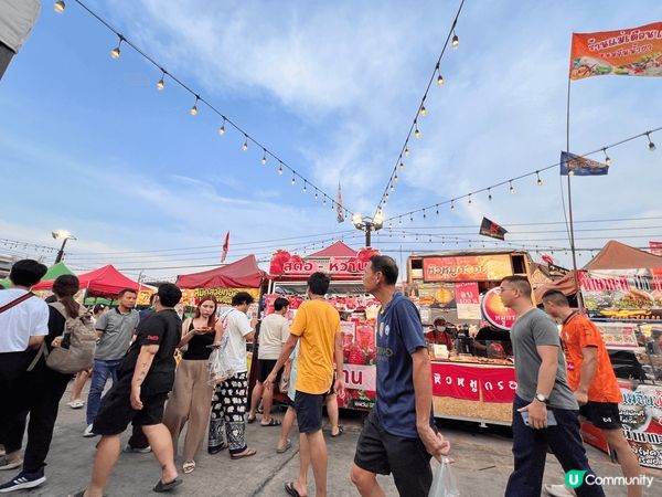 呢到係Save One GO Market ，係泰國呵叻府的...