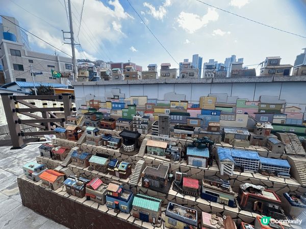 充滿彩色陽光之韓國釜山首爾之旅