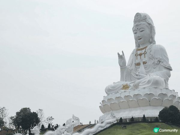 Wat Huay Pla Kang in Chiang Ra...