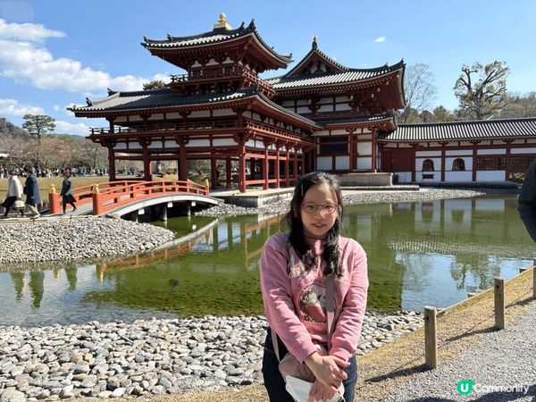位於日本宇治的平等園，日本的建築風格加上小橋河水，任何的角度...