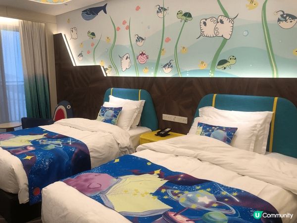 今次入住珠海長隆最新嘅飛船酒店三日兩夜 酒店房好大好舒適 而...