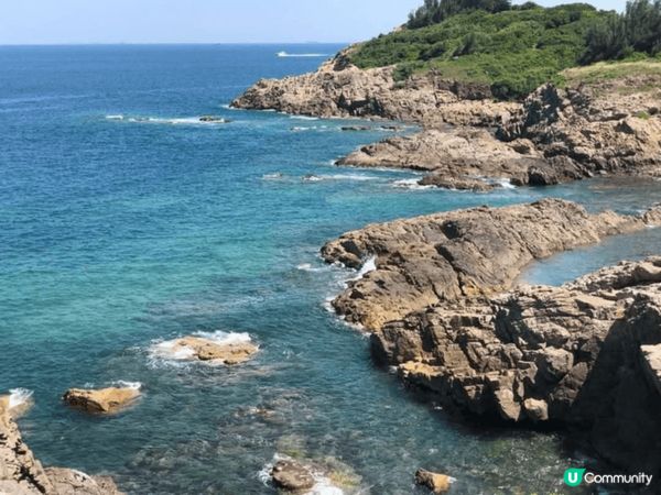 東龍洲燈塔景觀開揚，空氣清新，望住一望無際的海灘，感覺心擴神...