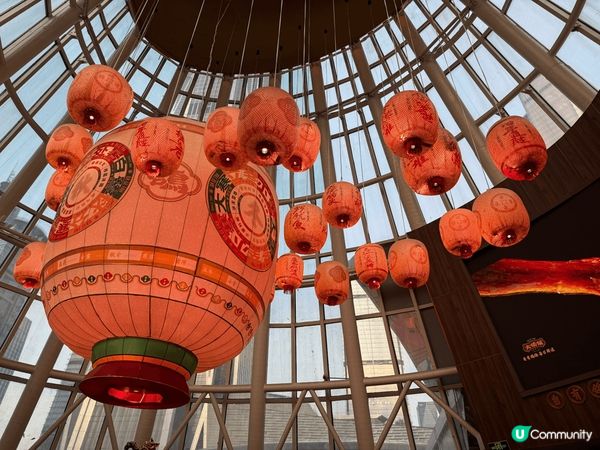 這張照片拍攝於深圳福田COCOPark的知名米芝連餐廳「大鴿...