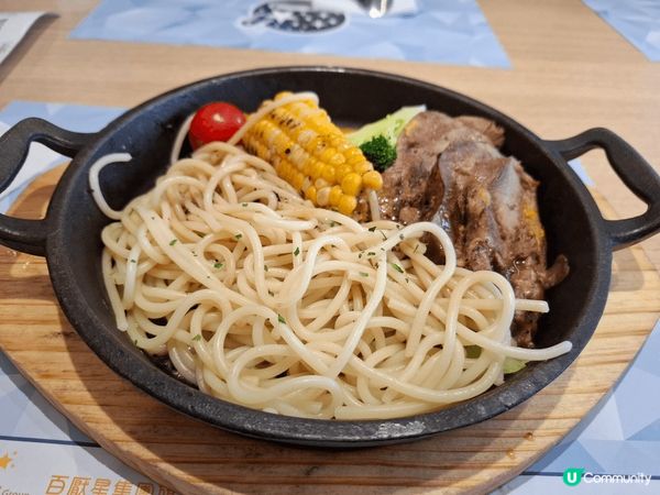 簡單一句平靚正好味。這間位於沙田好運中心的餐廳，是食鐵板燒的...