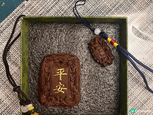 喺上海為咗同閨密創造共同旅行回憶,揀咗一間非遺手作香牌嘅工作...