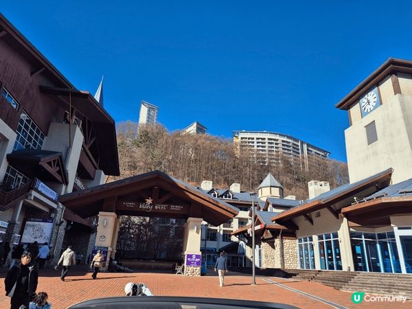 韓國 High One 滑雪場，初，中，高級滑雪道一流，距離...