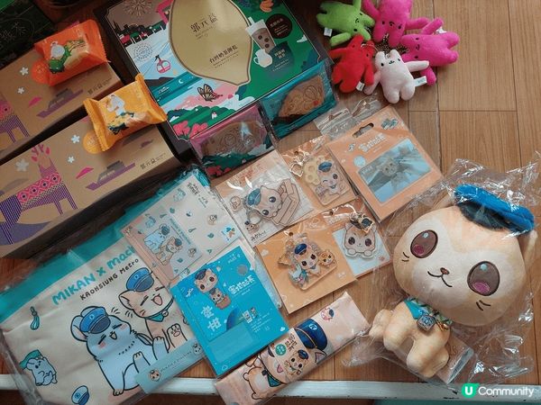 台灣高雄市雖然地方不及台北市大，但也有非常多的景點和購物點，...