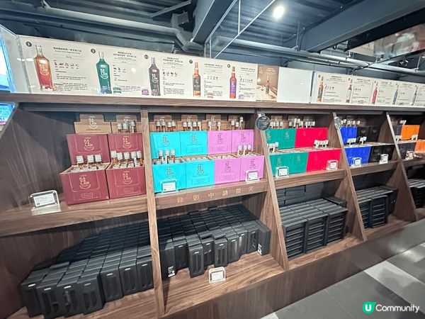 台灣宜蘭，參觀kavalan whisky酒廠，必買kava...