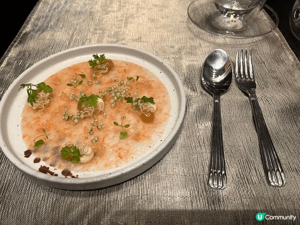 曼谷高級酒店米芝連得奬餐廳，一餐食足4小時，要網上預約。先在...