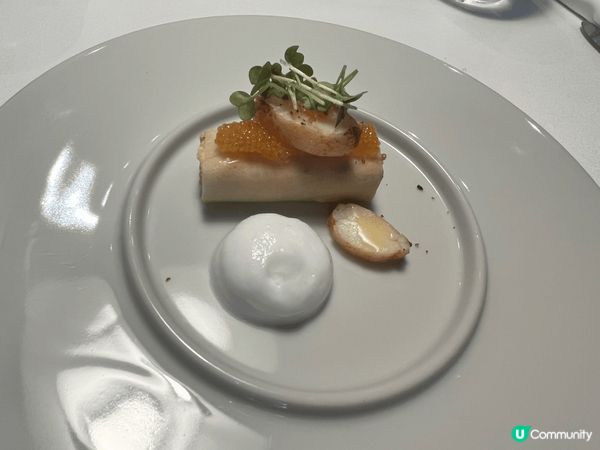 Embla 香港少見的北歐菜，位於上環差館上街。小菜以海鮮及...