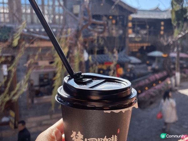 2月尾果陣同閏蜜一齊去左雲南, 經過一大遍既油菜花田, 感受...