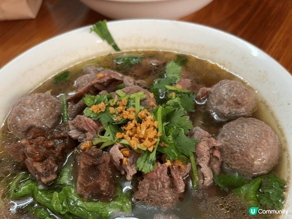 推薦汕頭美食觀光，廣濟橋係一個古色古香既地方，夜光十色，還有...