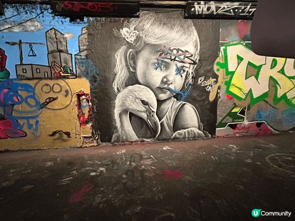 到英國倫理旅行，到了當地著名、歷史超過 1000 年的bor...