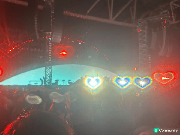 Coldplay演唱會第三場，氣氛好high，Chris M...