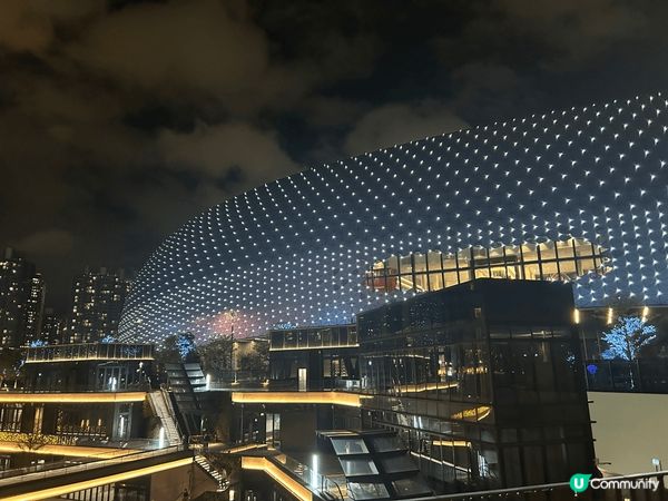 Coldplay演唱會第三場，氣氛好high，Chris M...