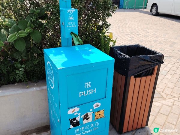 馬灣嘅活化 ， 屋宇多色彩 ，河邊美麗嘅花朵 ，難得連寵物都...