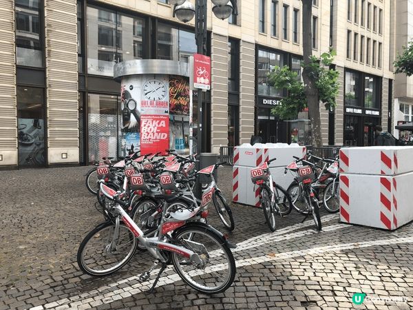 香港迪士尼，德國城堡及歐洲風景