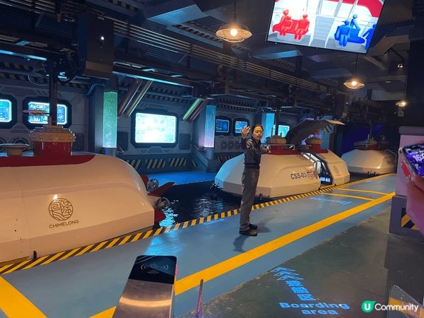 珠海長隆飛船樂園&酒店套票，舒服有冷氣（不過唔好預好凍，哈哈...