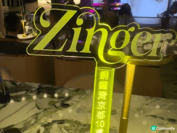 現場live band, 有駐場歌手，氣氛好好，又有美食。