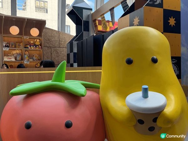 1.第一次去食自助山，飽覽香港美景。2.西環海旁，回憶滿滿。...