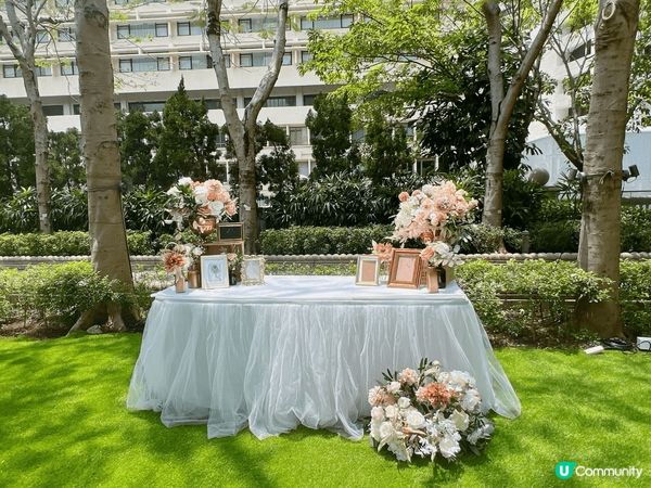 在九龍尖沙咀廣東道1881公館後花園內拍攝是结婚和與拍拖的場...