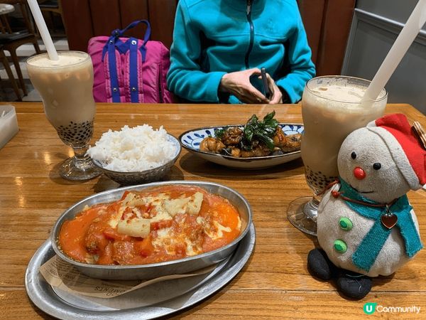 今次去咗澳門🇲🇴小泉居食台灣菜 佢哋嘅牛肉麵份量大 入味得黎...