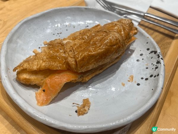 位於長洲人氣打卡餐廳，食物又好食，環境超chill丫🥳