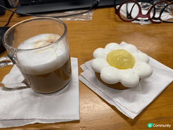 第一張，好靚的散水餅，第二張，好食的榴槤雪條；第三張，上次去...