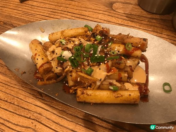 在附近做完義工後，跟前同事到了位於油麻地的豆公館吃午飯，早就...