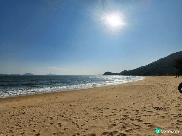 大嶼山大浪灣村 無人沙灘🏖️，呢度好舒服，遠離塵囂，係度行下...