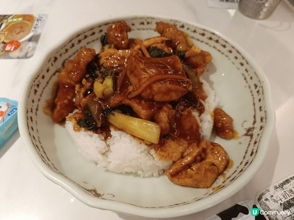 牛奶冰室每次食都無伏味，價錢既平民，份量又足