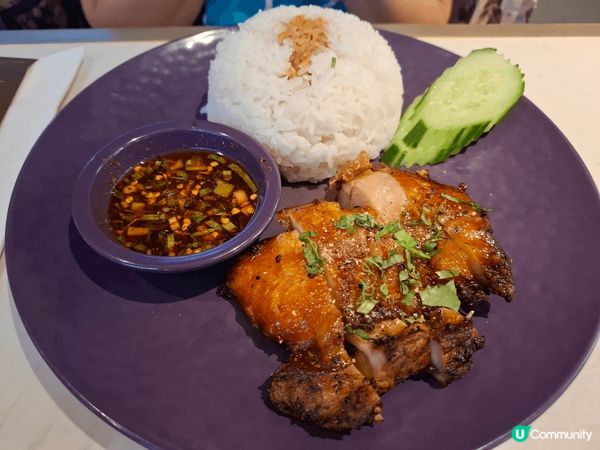 這間位於新城市廣場的泰國餐廳，午市套餐真是價廉物美，無骨海南...