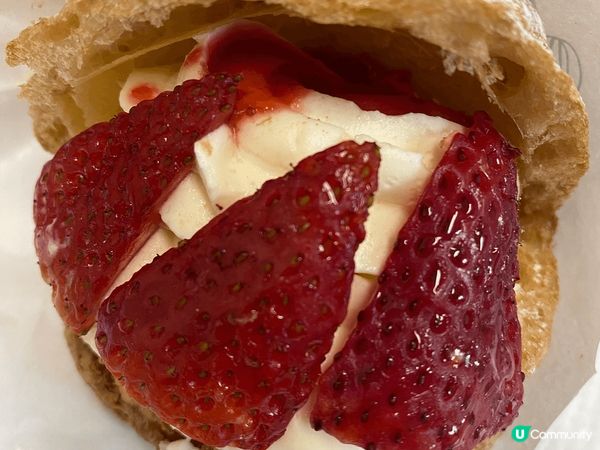 楊洲炒飯美味又飽肚，食埋泡芺好吃又開心，最喜歡士多啤梨味又可...