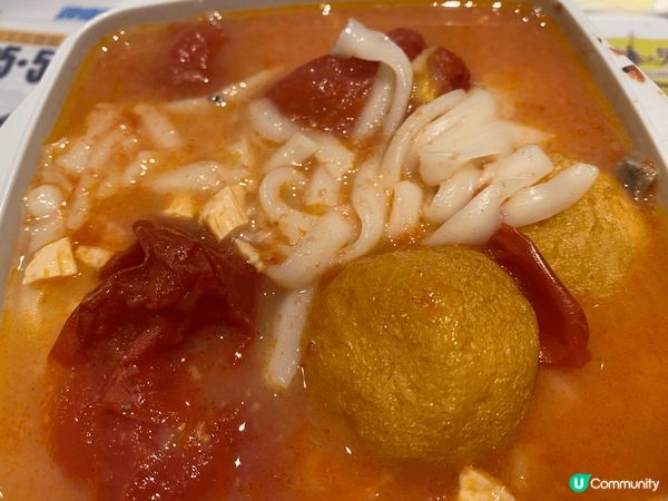 楊洲炒飯美味又飽肚，食埋泡芺好吃又開心，最喜歡士多啤梨味又可...