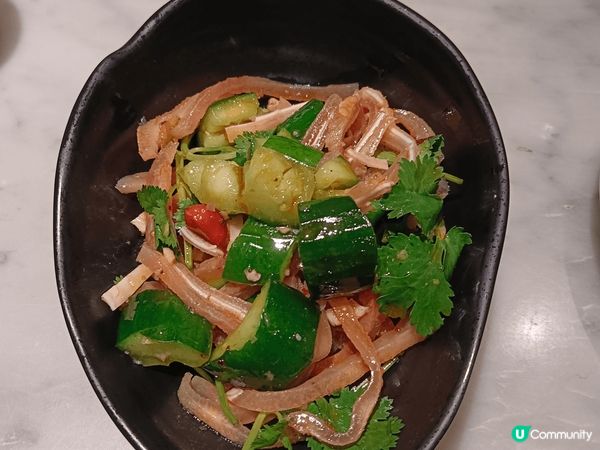 TEAWOOD引入優秀台式餐廳經營模式和餐飲服務，為顧客提供...