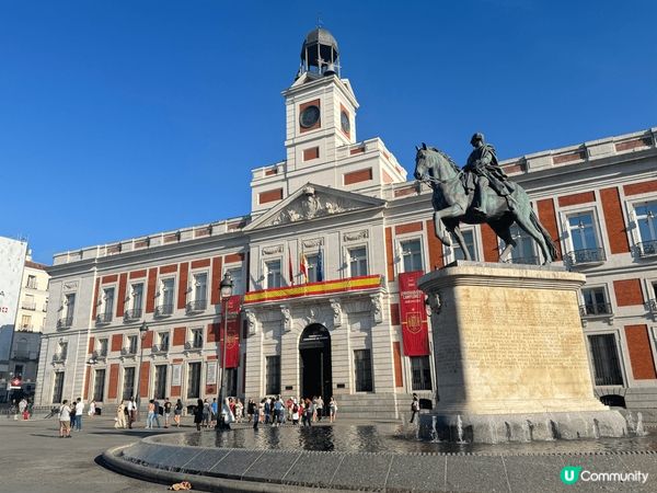 相中風景攝於去年在西班牙首都馬德里(Madrid)，位於西班...