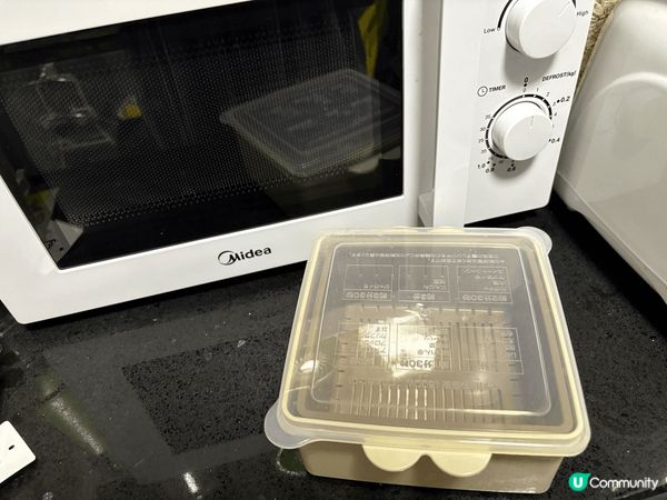 依果12蚊店買既溫野菜盒（微波爐蔬菜加熱盒）真係好方便。佢快...