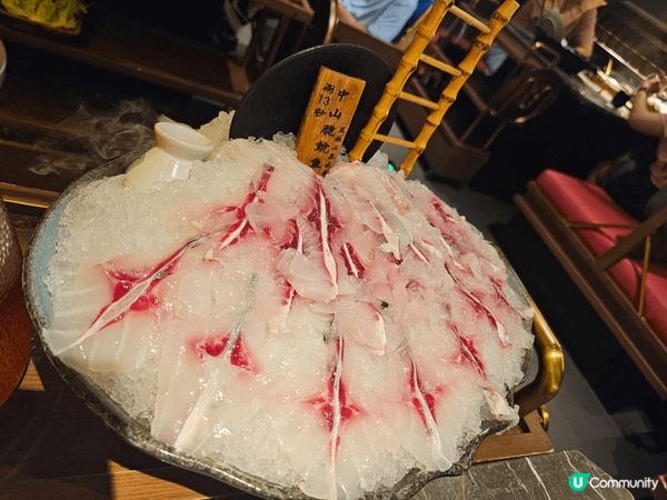 朋友極力推介，就去試試吧！環境寬敞，侍應會作簡單介紹及代涮第...