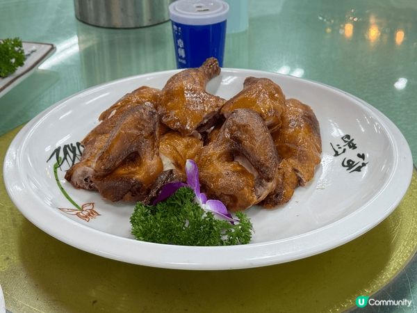 這家位於深圳南澳的「景好海鮮餐廳」，海鮮新鮮又美味，款式還多...