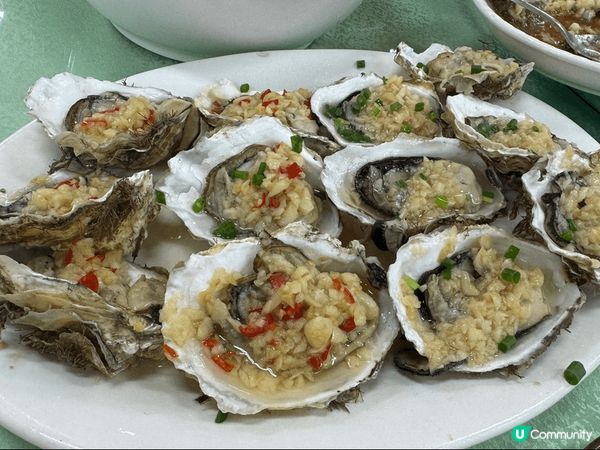 這家位於深圳南澳的「景好海鮮餐廳」，海鮮新鮮又美味，款式還多...