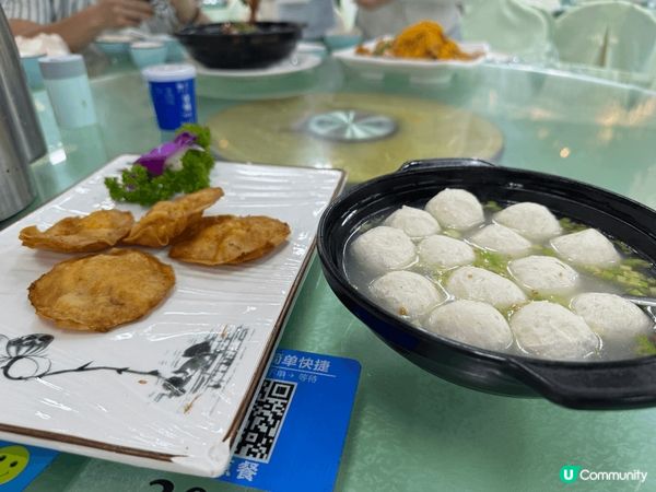 這家位於深圳南澳的「景好海鮮餐廳」，海鮮新鮮又美味，款式還多...